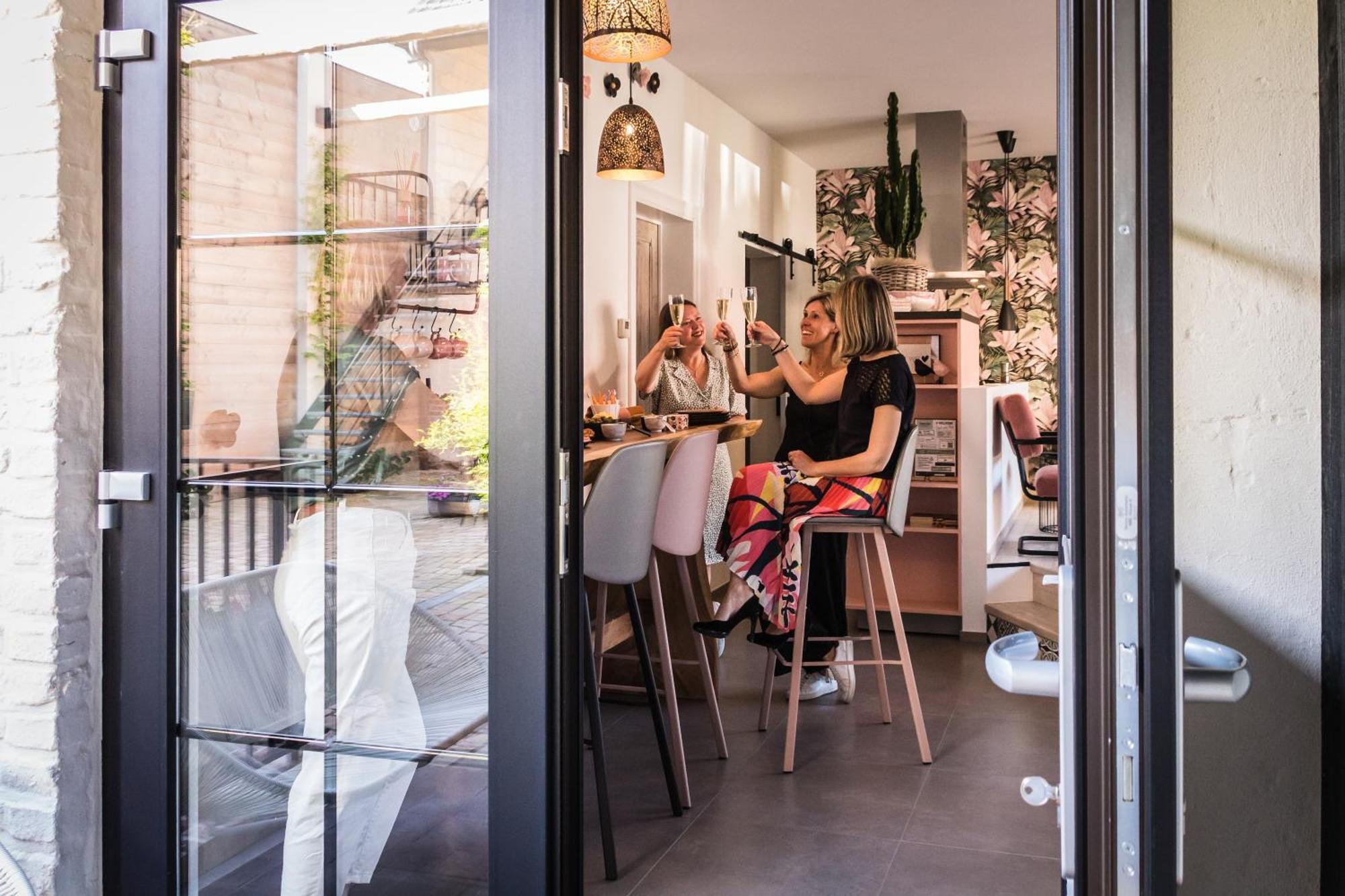 Time-Out Zussen Apartment Riemst Bilik gambar